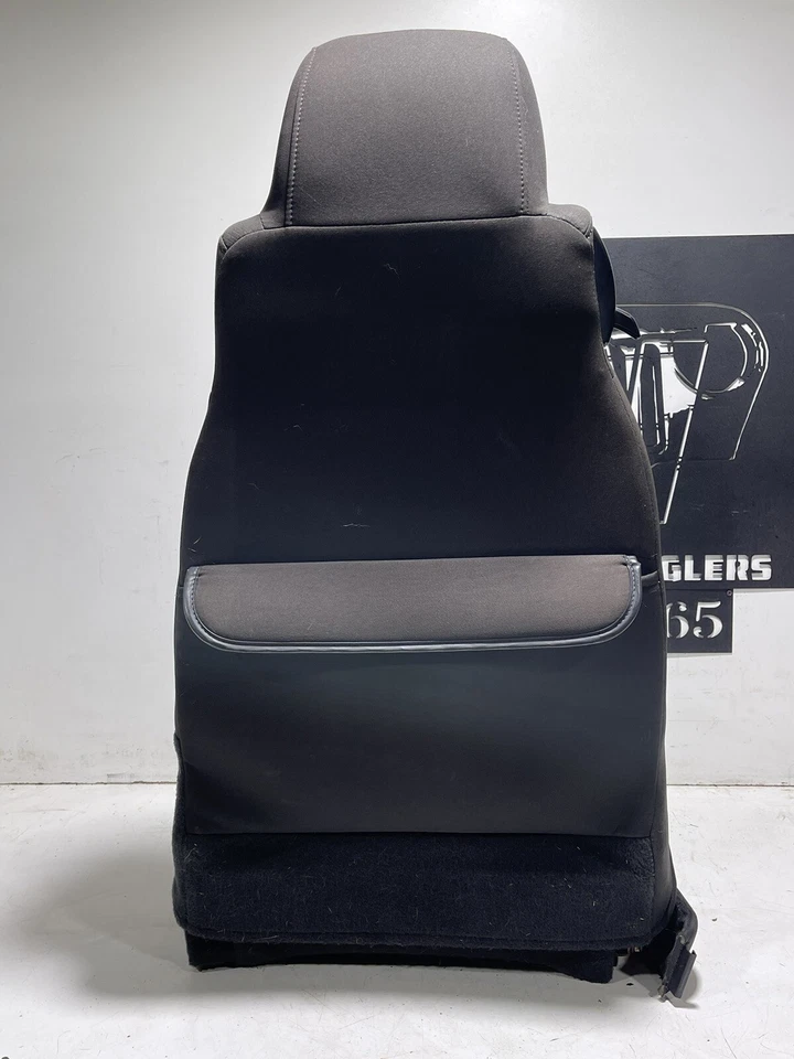 03-06 Jeep TJ Wrangler OEM negro gris tela Columbia pasajero asiento delantero derecho Foto 2 de 4