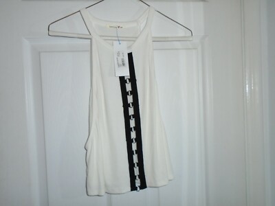 Better Be White Ring Front Tank Top Junior's Size Medium New With Tags