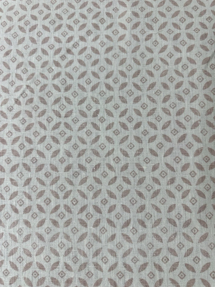 CLOTH & CLOVER London LULSLEY BLOCK MALLOW 手工印花 100% 亚麻织物 2 7/8 Y — 第 3/4 张图片