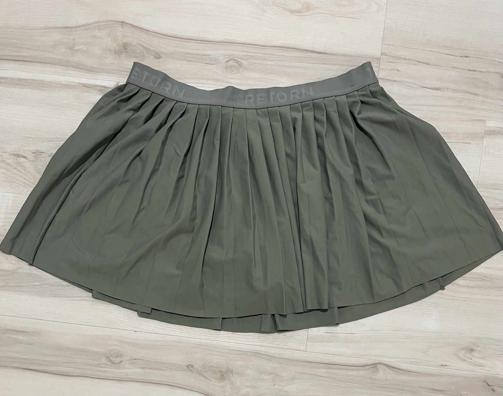 Tretorn Women's Pleated Tennis Skirt Skort Olive Green Athletic Golf Sz XXL