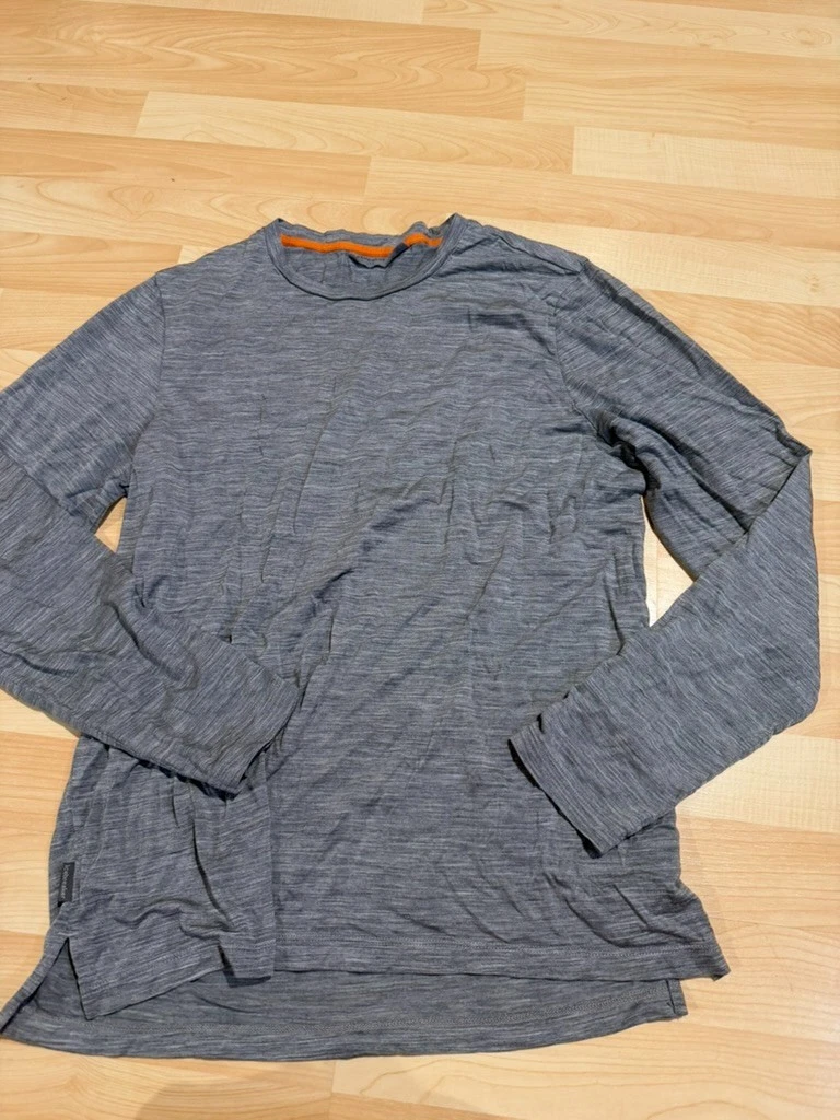 Icebreaker Shirt Mens Medium Gray Cool-Lite Long Sleeve Merino Wool Base Layer