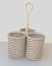 Woven Wicker Caddy Basket w/ Handle - Utensil Holder, Office Organizer, EUC
