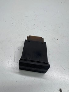 VW PASSAT Variant B3/B4 3A5, 35I Schalter für Heckscheibenheizung 35182537