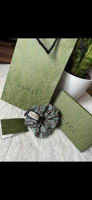 Gucci GG Canvas Monogram Scrunchie Haargummi Mintgrün Mit Stras