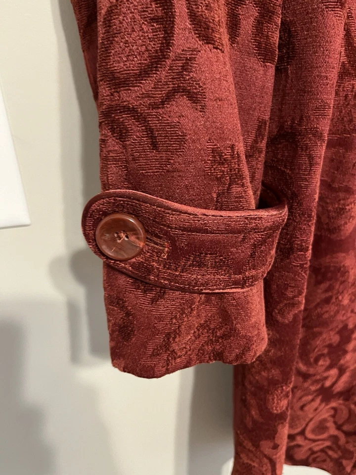 Jaqueta bordada jacquard vintage Giacca vermelha/borgonha floral tapeçaria M - Imagem 3 de 4