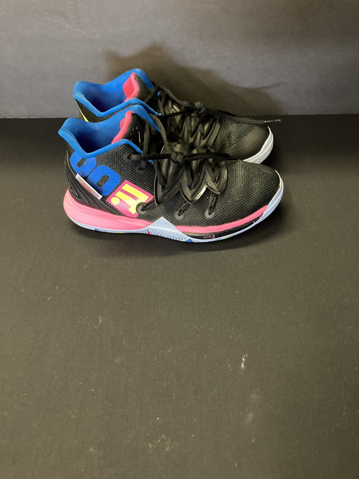 kyrie size 4.5