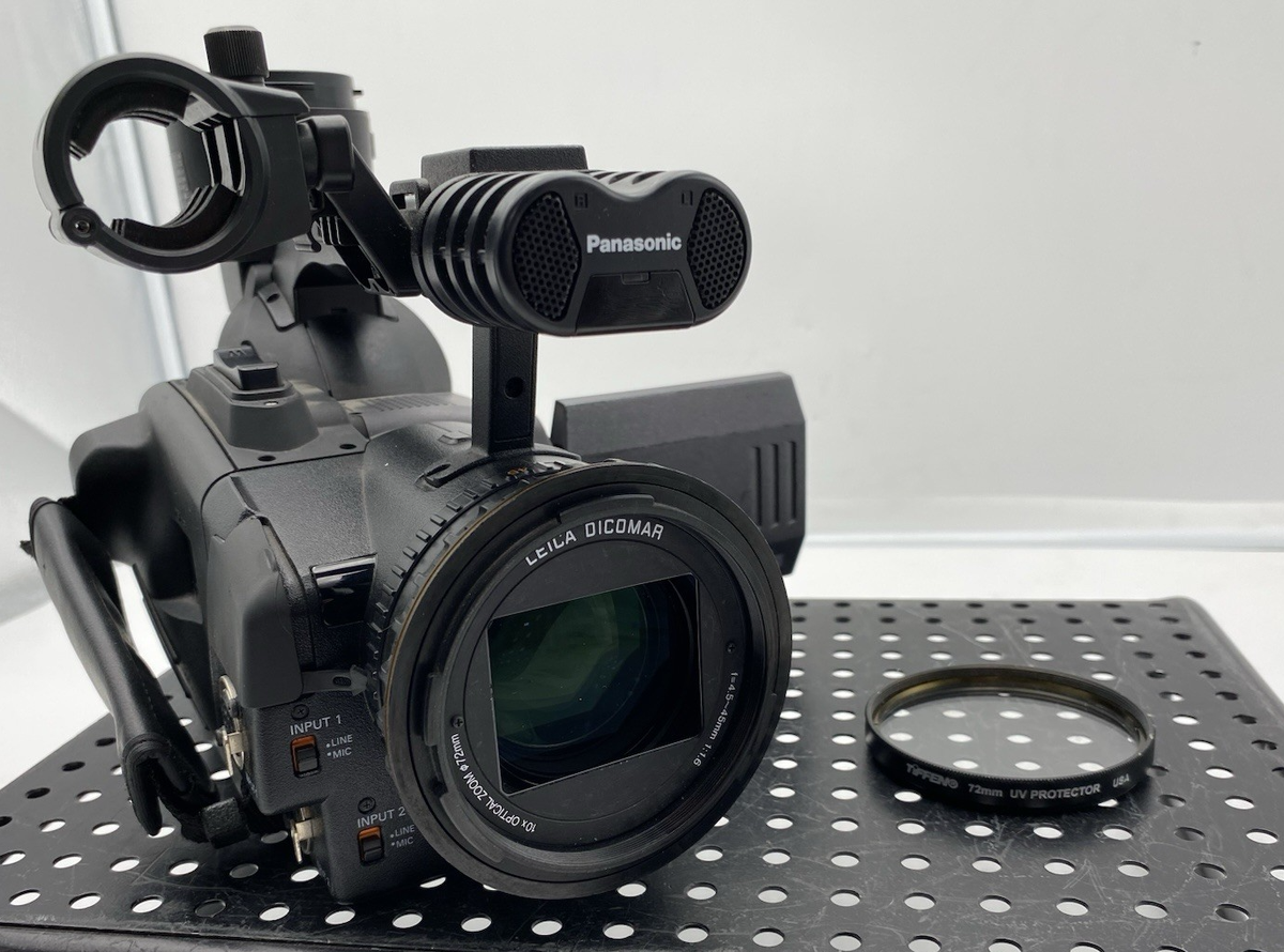 Panasonic AG-DVX100A Digital Video Camcorder w/TIFFEN UV protector