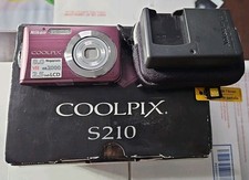 Nikon Coolpix S210 Digital Camera 8.0 MP with Accessories and Box