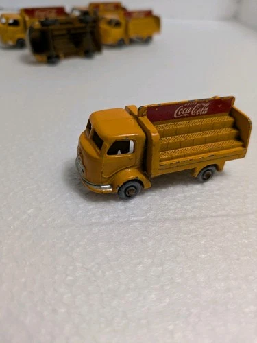 11 matchbox cars vintage Coca cola