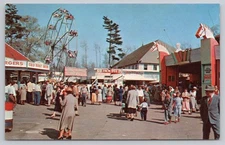 Postcard Lincoln Park North Dartmouth Mass US Route 6 Fall River New Bedford NOS