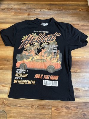 Limited Edition Dodge x Reason Hellcat Challenger SRT Graphic Tee Black Men s L