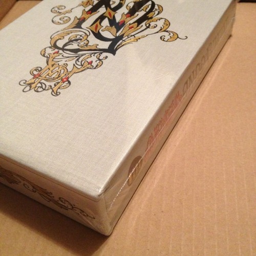 SIGNED LIMITED by Neil Young - Waging Heavy Peace HC Slipcase SEALED - Picture 3 of 7
