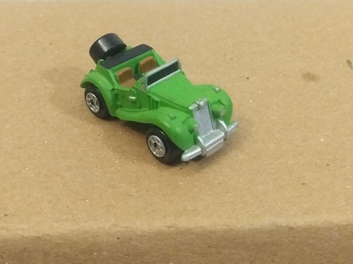 1986 Micro Machine - 1936 MG T-Type Roadster Convertible GREEN - Picture 2 of 9