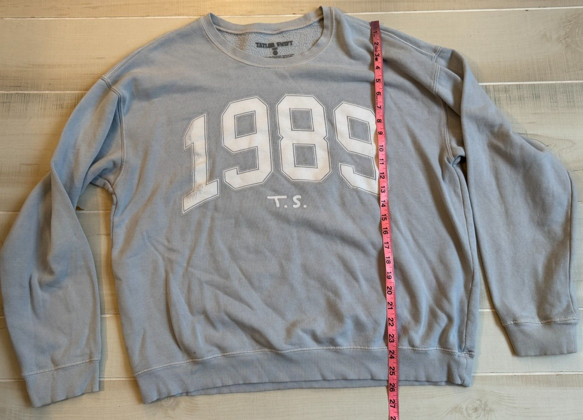 【新品未使用】Taylor Swift Gray 1989 Crewneck Taylor Swift 1989 T.S. gray blue crew neck sweatshirt size