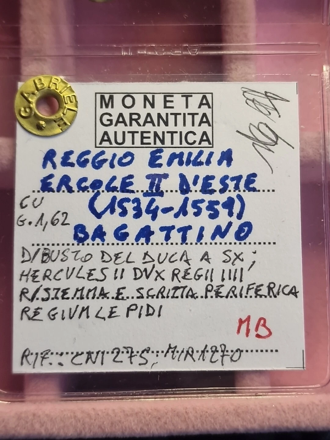 Foto 12 di 18