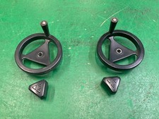 ONE (1) - Delta Table Saw 34-441 36-750 Handle Handwheel Part #422-03-100-0001