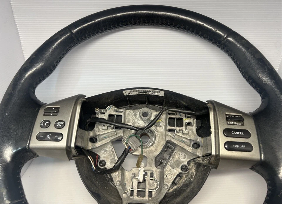 Nissan Versa 2007-2011 cuero volante crucero radio control grado C OEM Foto 4 de 4