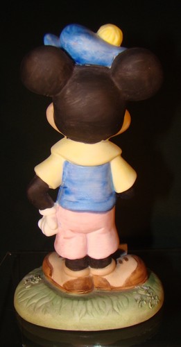 MICKEY MOUSE GOLFER WEARING KNICKERS CERAMIC FIGURE SOLD AT DISNEYLAND 1980’s! - Picture 4 of 10