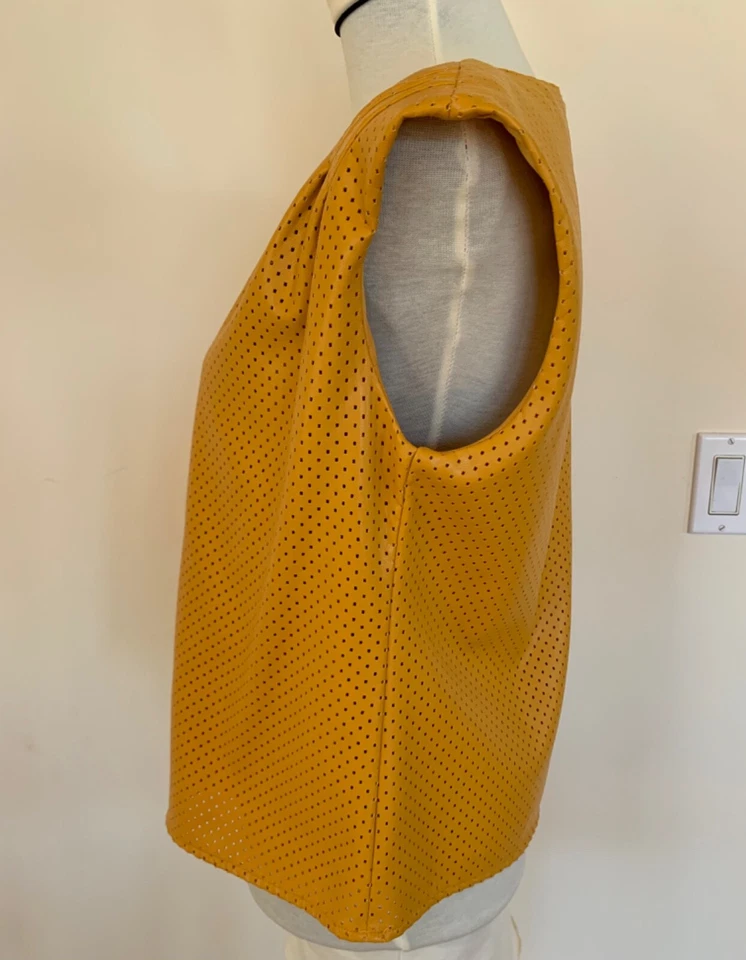 NWT Marc New York Womens Juniors Yellow Leather Laser Cut Tunic Blouse Top Sz M - Image 3 of 4