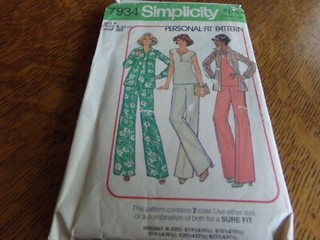 womens Simplicity pants & shirt pattern #7934 size 20 1/2 bust 39" complete