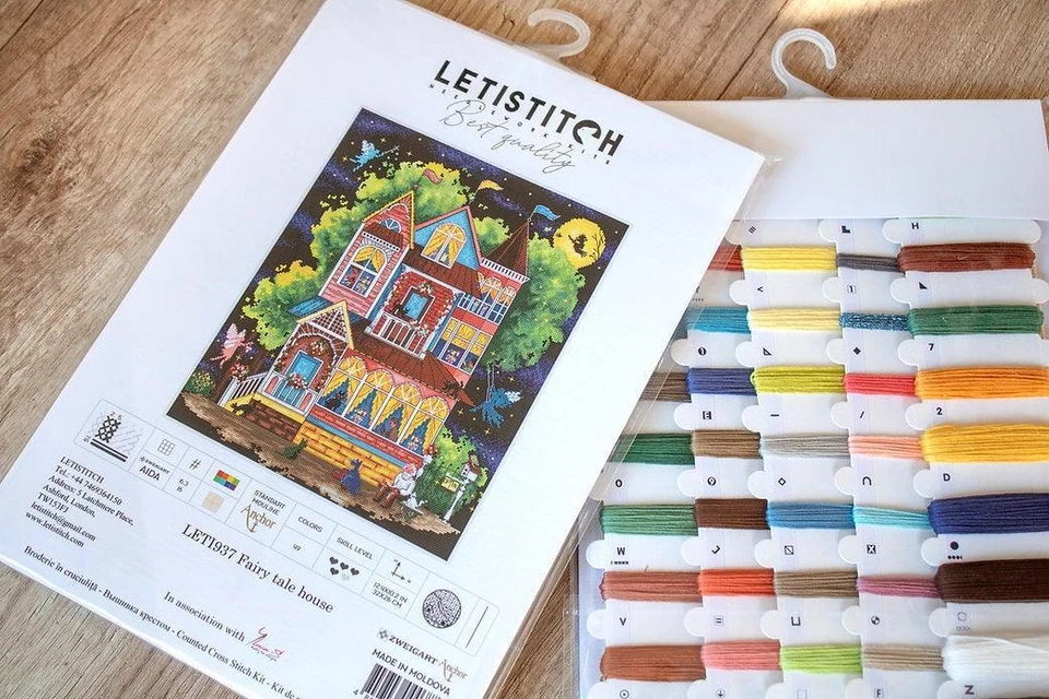 Kit de punto de cruz contado LetiStitch casa de cuento de hadas Leti937 Foto 3 de 4
