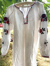 Vintage Traditional Ukrainian Folk Long Embroidered Shirt/Vintage Vyshyvanka