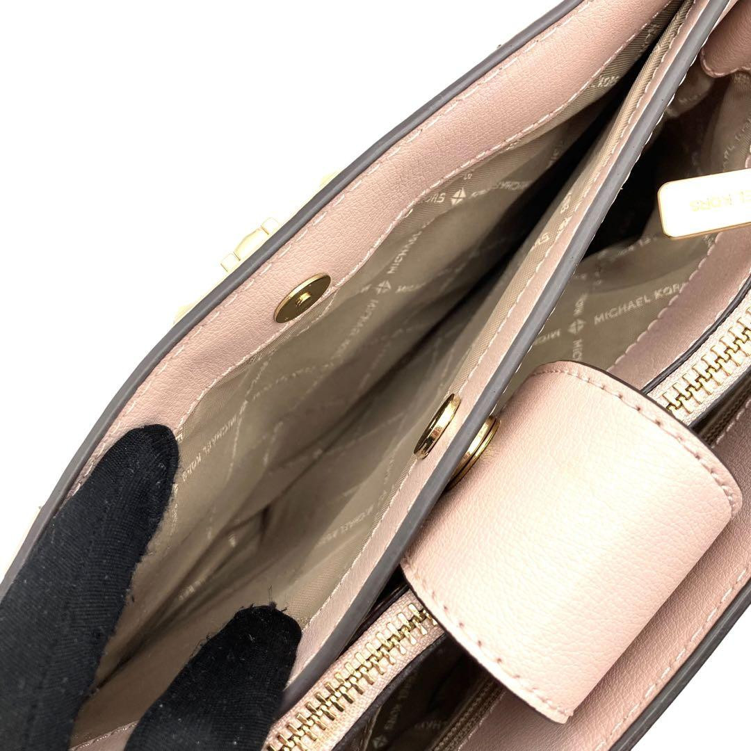 Michael Kors 2-way shoulder bag, leather, pink, can stand Michael Kors 2-way shoulder bag, leather, pink, can stand