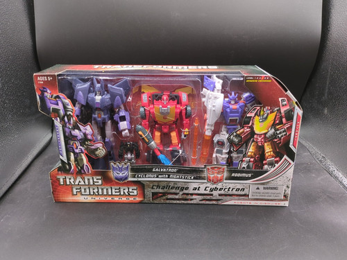 Hasbro Transformers Universe Challenge at Cybertron Galvatron Rodimus Cyclonus - Picture 1 of 2
