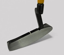 Momentus Golf 40 oz Practice Putter Right Hand 34"
