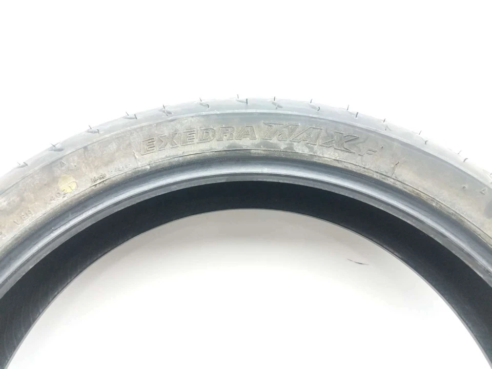 14 pneus de roda dianteira Yamaha XVS950 VStar 950 Bridgestone 130/70-18 63W - Imagem 4 de 4