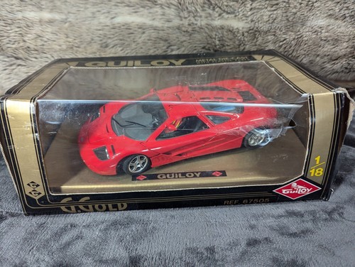 Guiloy 1/18 Scale Diecast 67505 - McLaren F1 - Red CB4