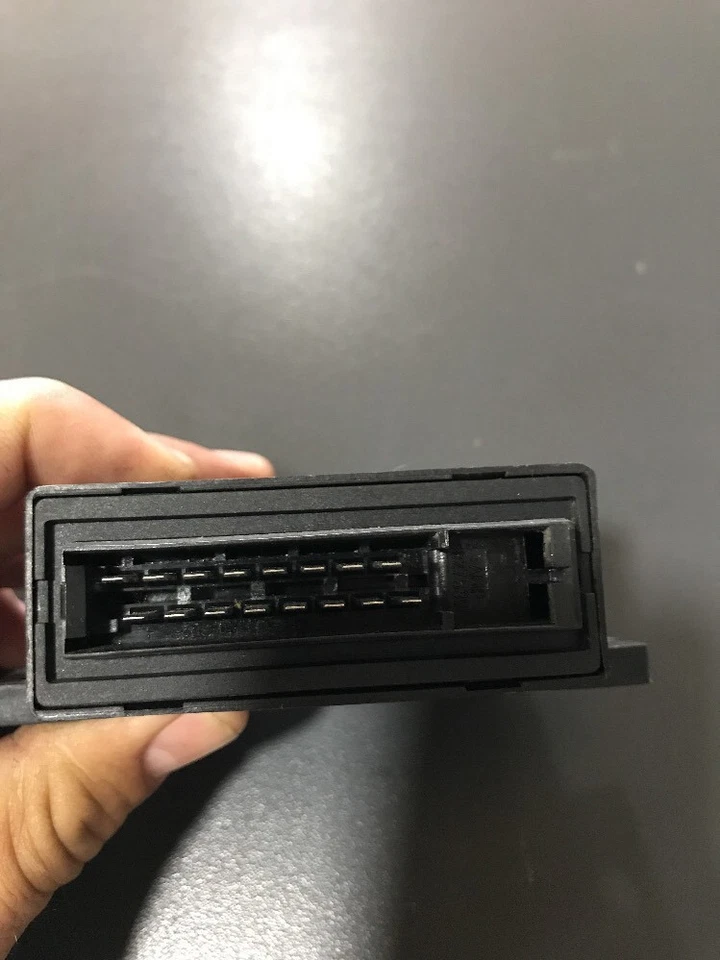 Daewoo Musso 2.9 Tdi 1999 Anno Immobilizzatore Rhd ECU 86950-05800 - Immagine 3 di 4