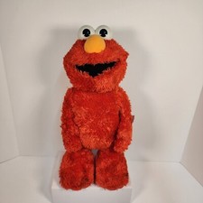 TMX Mattel Sesame Street Tickle Me Elmo Talking Moving Special Edition toy 2005