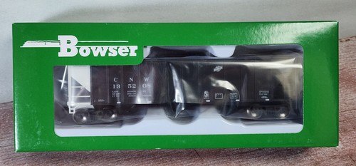 Tolva Chicago Northwestern RR negra 100 toneladas 3 bahías 135208 HO Bowser RTR 43513 | Zustand: New