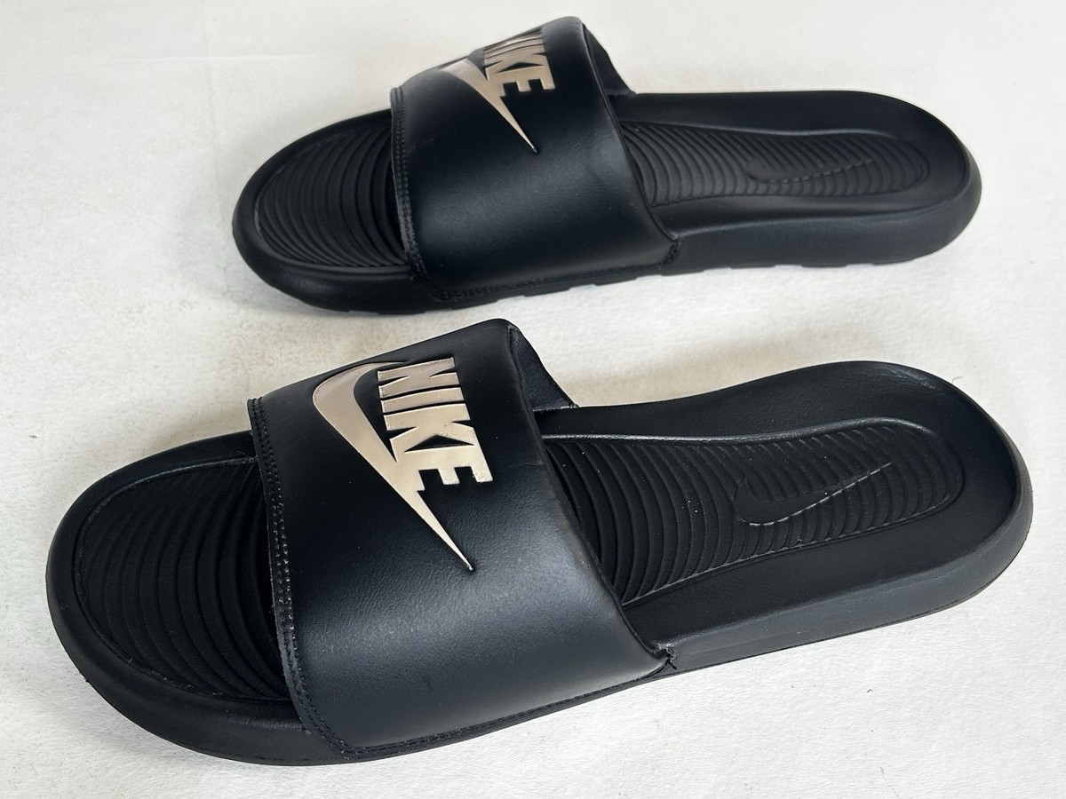 Nike Victory 1 Black W/Gold Logo Slip On Slide\'s/Sandal\'s Men\'s Size 11 Nike Victori One Slides In Black/metallic Gold-black - FREE  main image 4