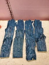 13 Pairs Edmont Hynit Workers Choice Gloves Medium 32-105 NOS (c121)