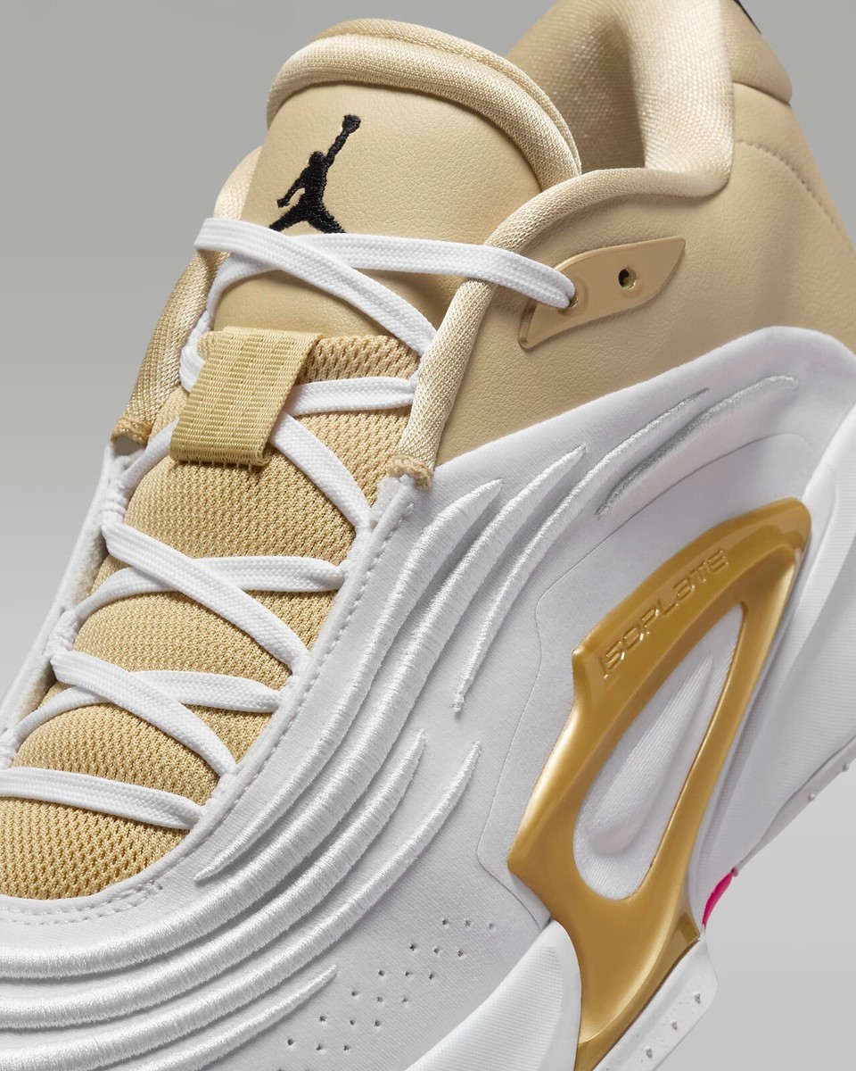 New Nike Jordan Luka 3 SE PF Basketball Shoes - White/ Team