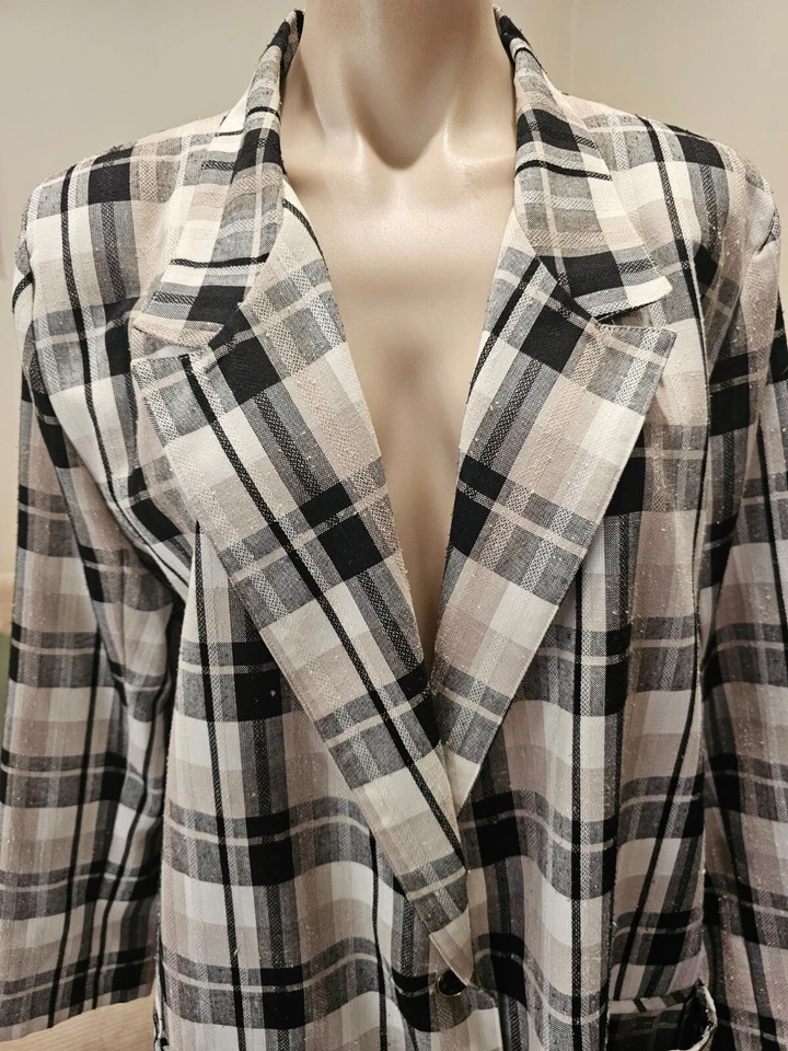 Vintage ** IMAGE AUSTRALIA ** Check ** Neutral Tones ** Single Breast ** Jacket - Image 2 of 4