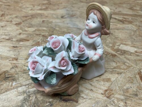 Porzellanfigur Keramik Mädchen mit Blumenwagen Rosen dekorativ Höhe 12 cm - Bild 1 von 5