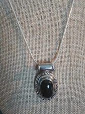 Vintage Signed “Best” Silver Tone Slide Pendant/Necklace with Black Stone. F2019