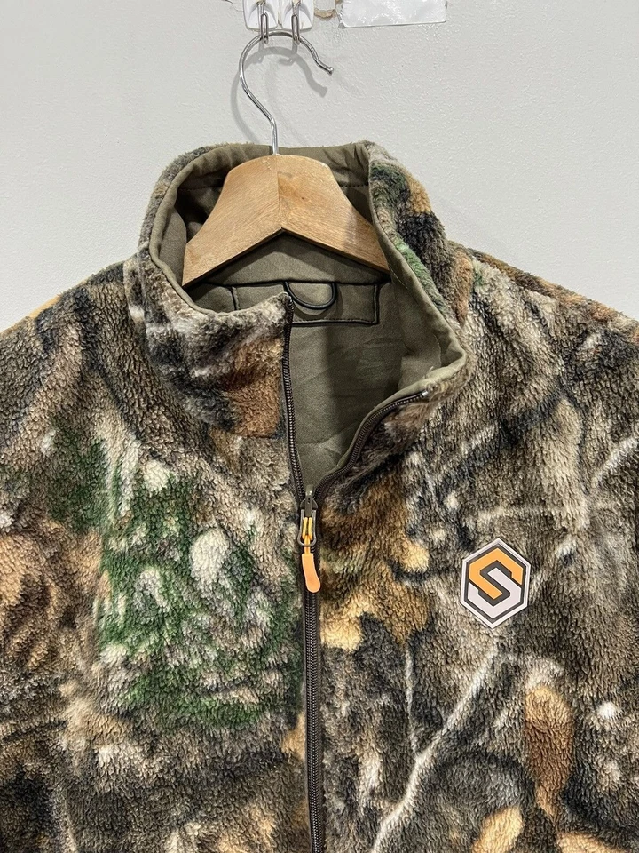 Vintage Camo Real Tree Vest fleece - Image 2 of 3