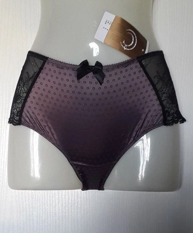 Chantelle 2344 Ecrin Shorty en Dentelle et Satin Fr44-eu42-uk-us L- It4 bicolore