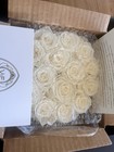 New Venus et Fleur Eternity Roses Cream White 15 Roses Suede Round Box $359 NWT — photo 6