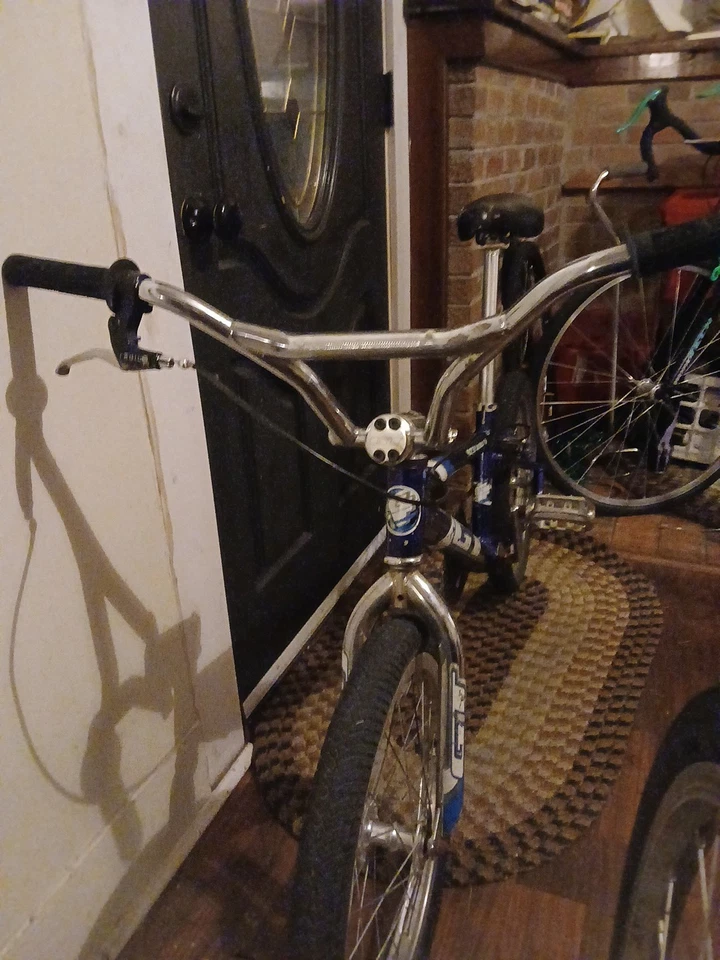 2008 Gt Power Series 20in Bmx Race Aluminum Frame - Image 3 of 4