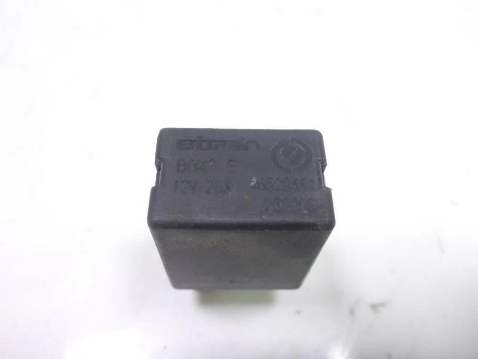 Relé Ducati Monster S2R 800 07 Foto 3 de 4