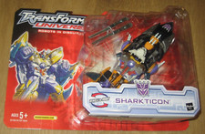 NEW SEALED TRANSFORMERS UNIVERSE SHARKTICON DECEPTICON 2005 MOSC Hasbro