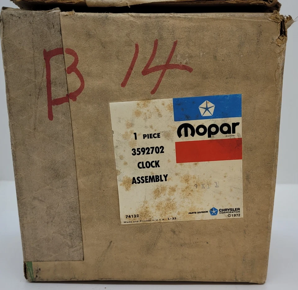 Chrysler New Yorker Newport 1974-1978 carrocería C tablero de instrumentos paquete de reloj 3592702 nuevo de stock Foto 3 de 4