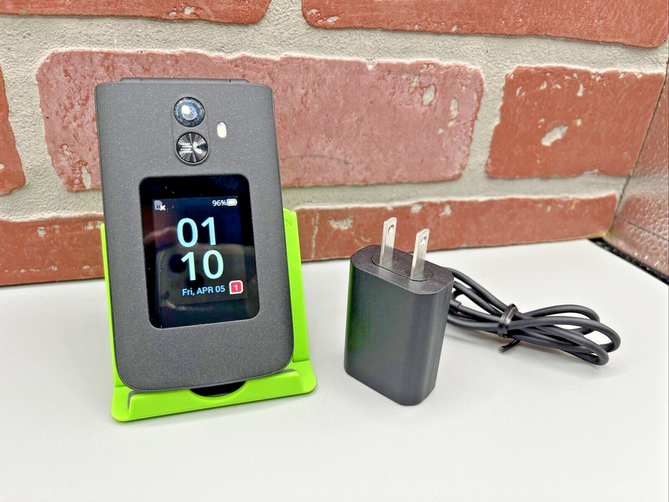 TCL FLIP 3 3.2'' Verizon Wireless Flip Phone For Seniors Stone Gray OPEN BOX