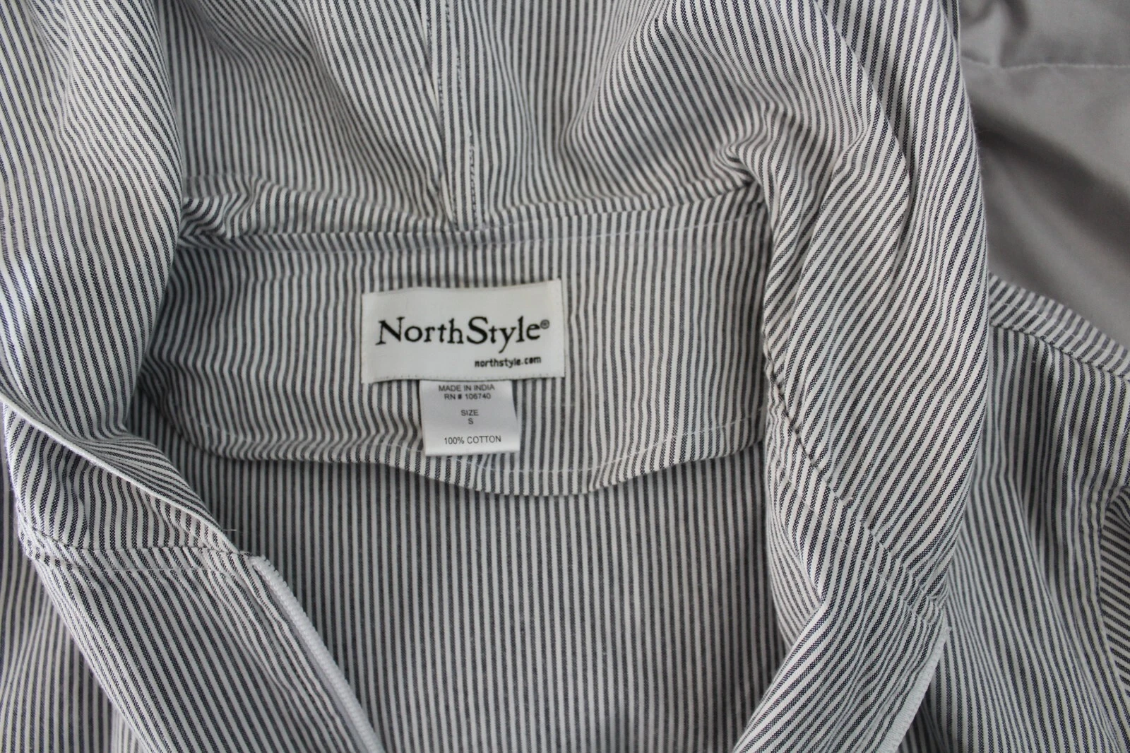 OFF WHITE Felpa con cappuccio donna stile Nord nera avorio gessato zip cotone S NUOVA