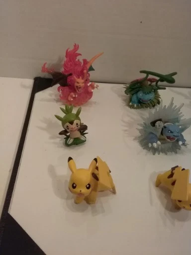 Figura Pokemon Colección De 9 Charizard Blastoise Pikachu Chespin Y Otros Foto 2 de 4